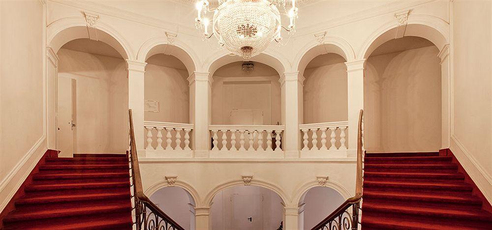 Grand Bellevue Hotel